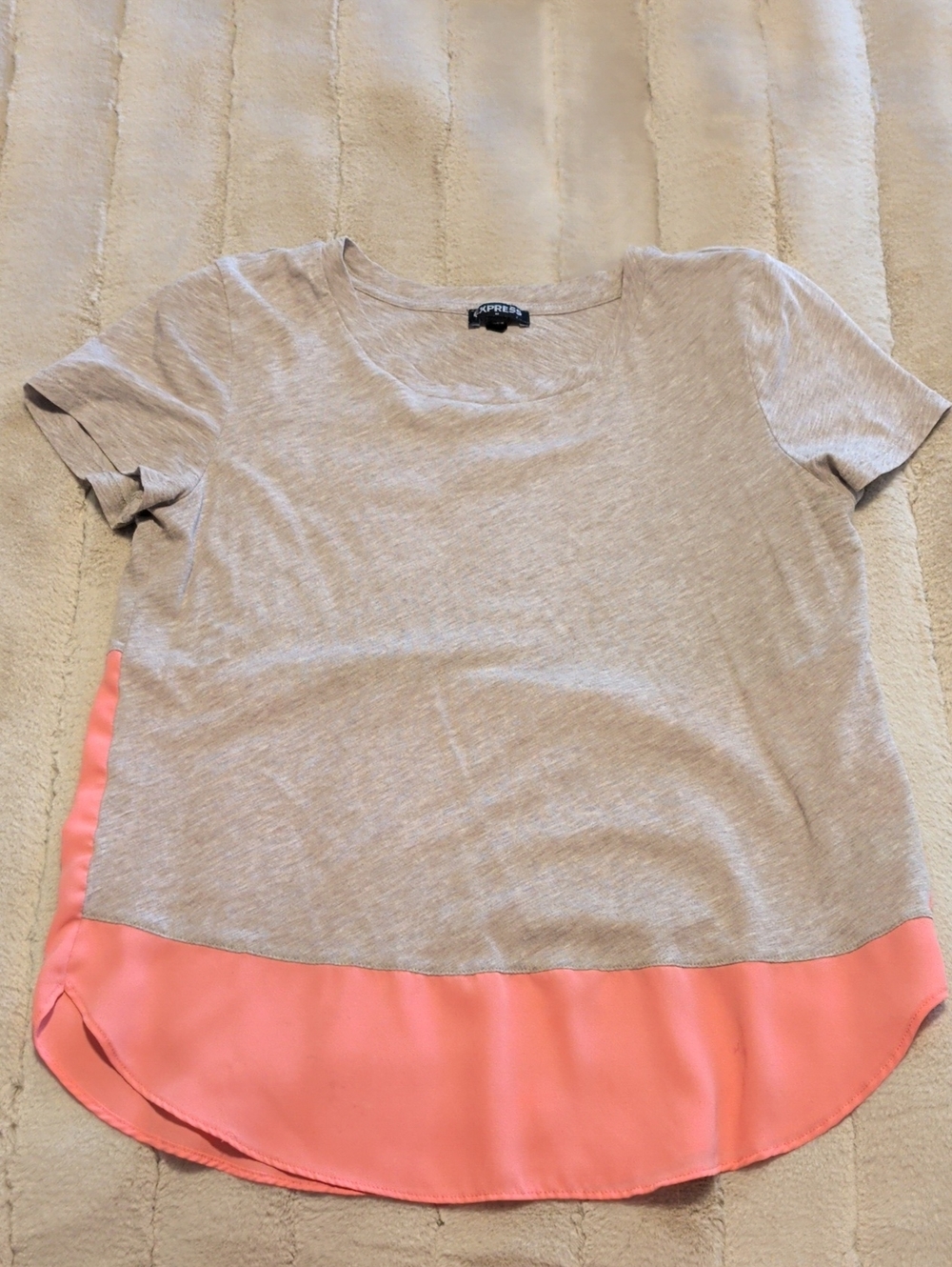 Express Beige Short Sleeve Top with Pink Hem